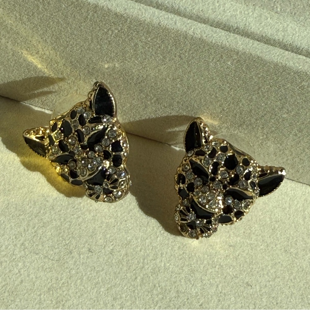 Y2K Bebe Black and Silver Cat Earrings
